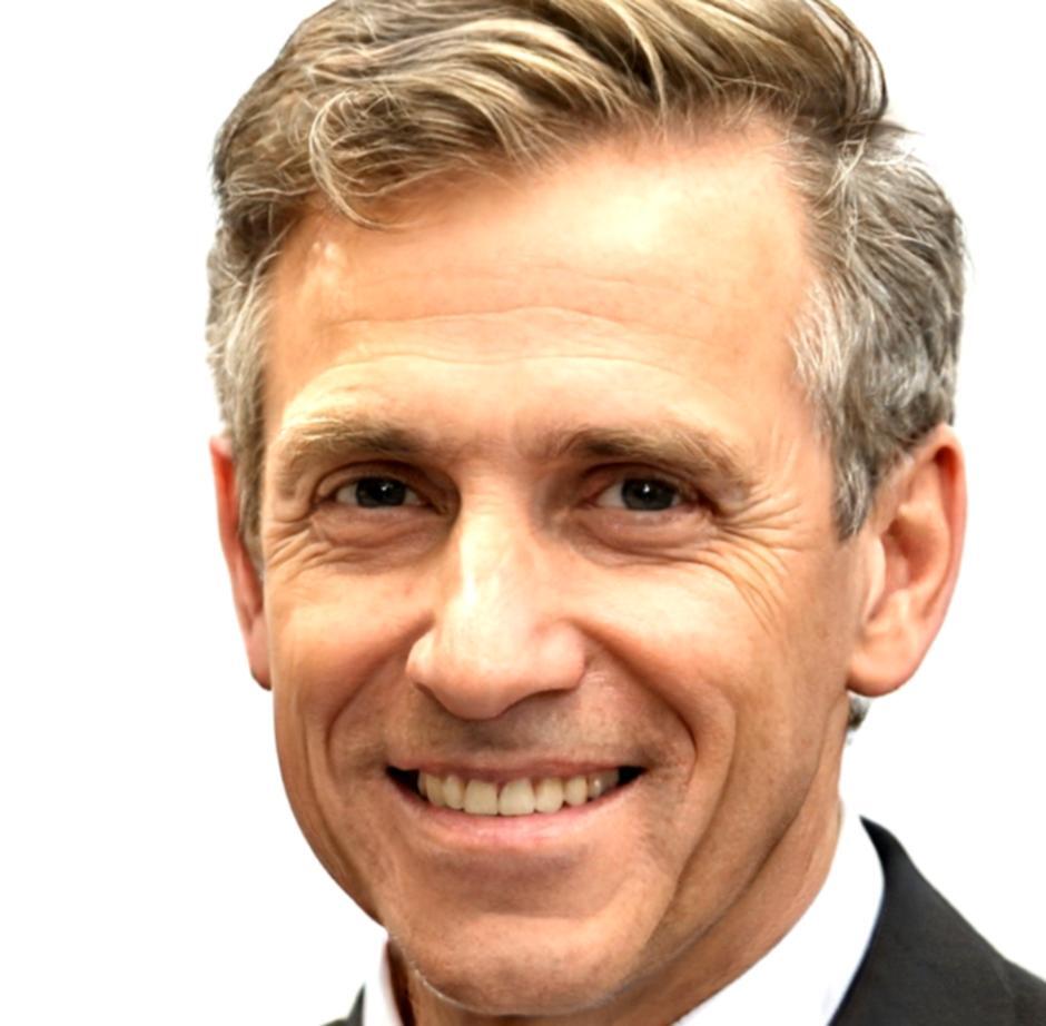 Portrait de Julien Maréchal, expert en analyse financière